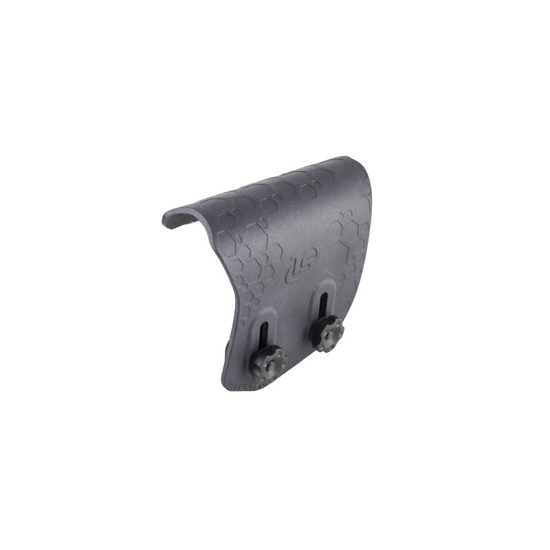 Small adjustable cheek rest for shotguns for right hand shooter