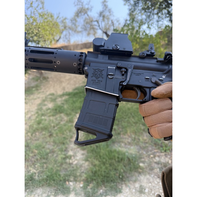 Floorplate (type B) for Magpul magazines AR/M4 gen.3